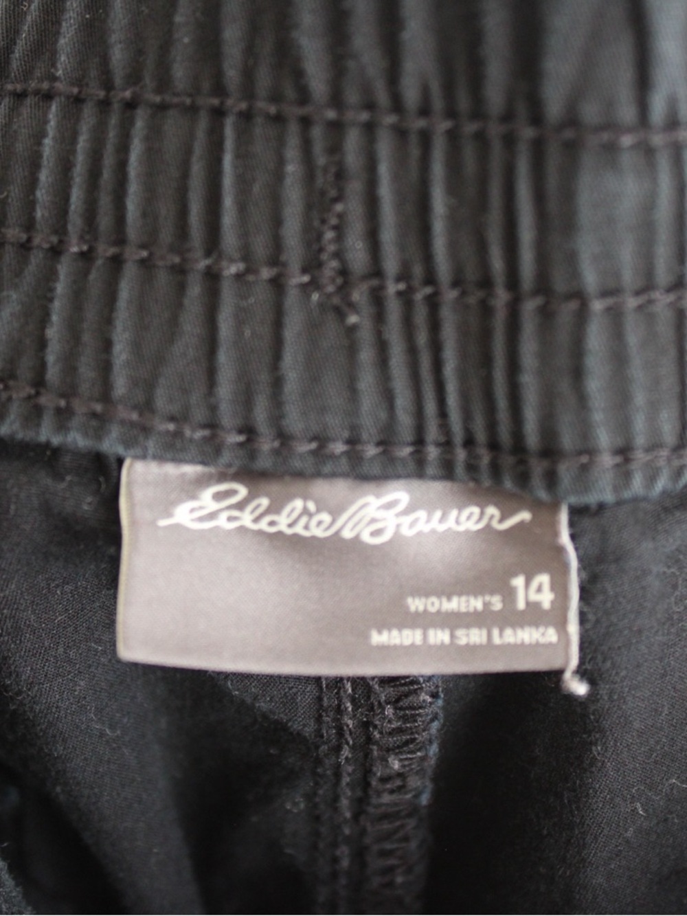 Women's Eddie Bauer Black Cotton Athletic Drawstring Shorts in size 14 - Picture 3 of 5